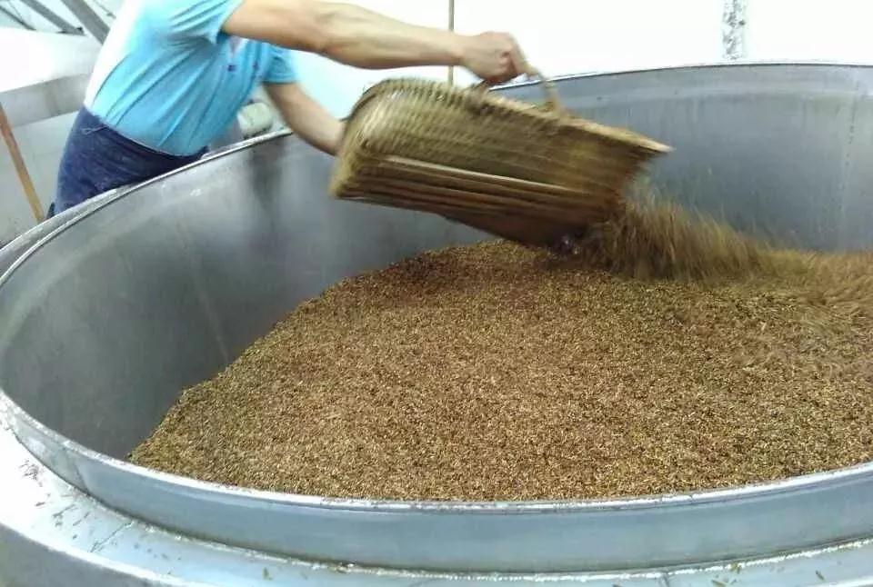 鲜酿酿酒设备的选择,传统工艺小麦酒酿造技术全过程