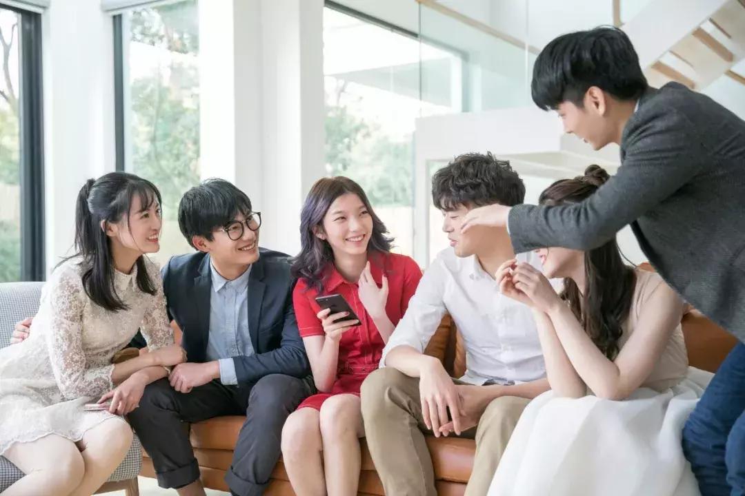 又一酒店,一酒店倒塌致多人被埋