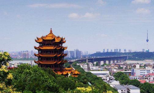 崔颢黄鹤楼为什么不押韵,崔颢黄鹤楼为什么被李白感叹