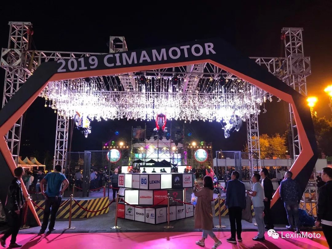 lexin蓝牙头盔耳机,lexin头盔蓝牙耳机使用说明