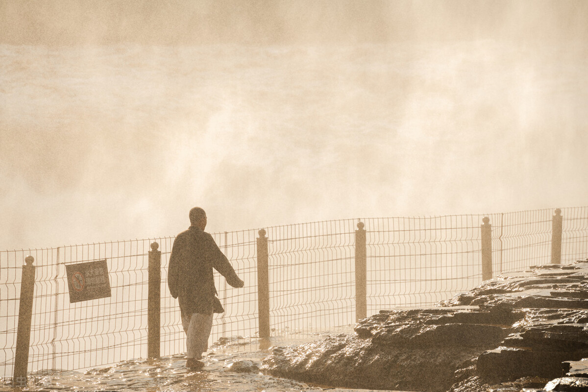 绍兴市新昌大佛寺风景区,绍兴新昌大佛寺历史故事