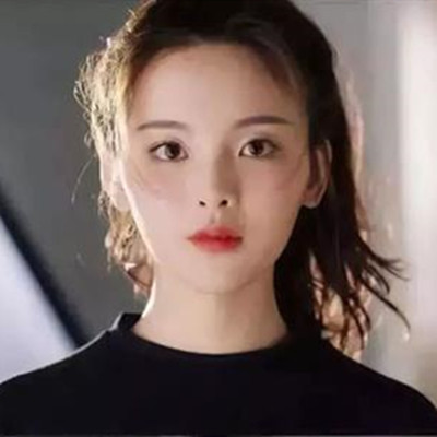 脱发有头皮屑有白发洗发水推荐,又秃又油用什么洗发水