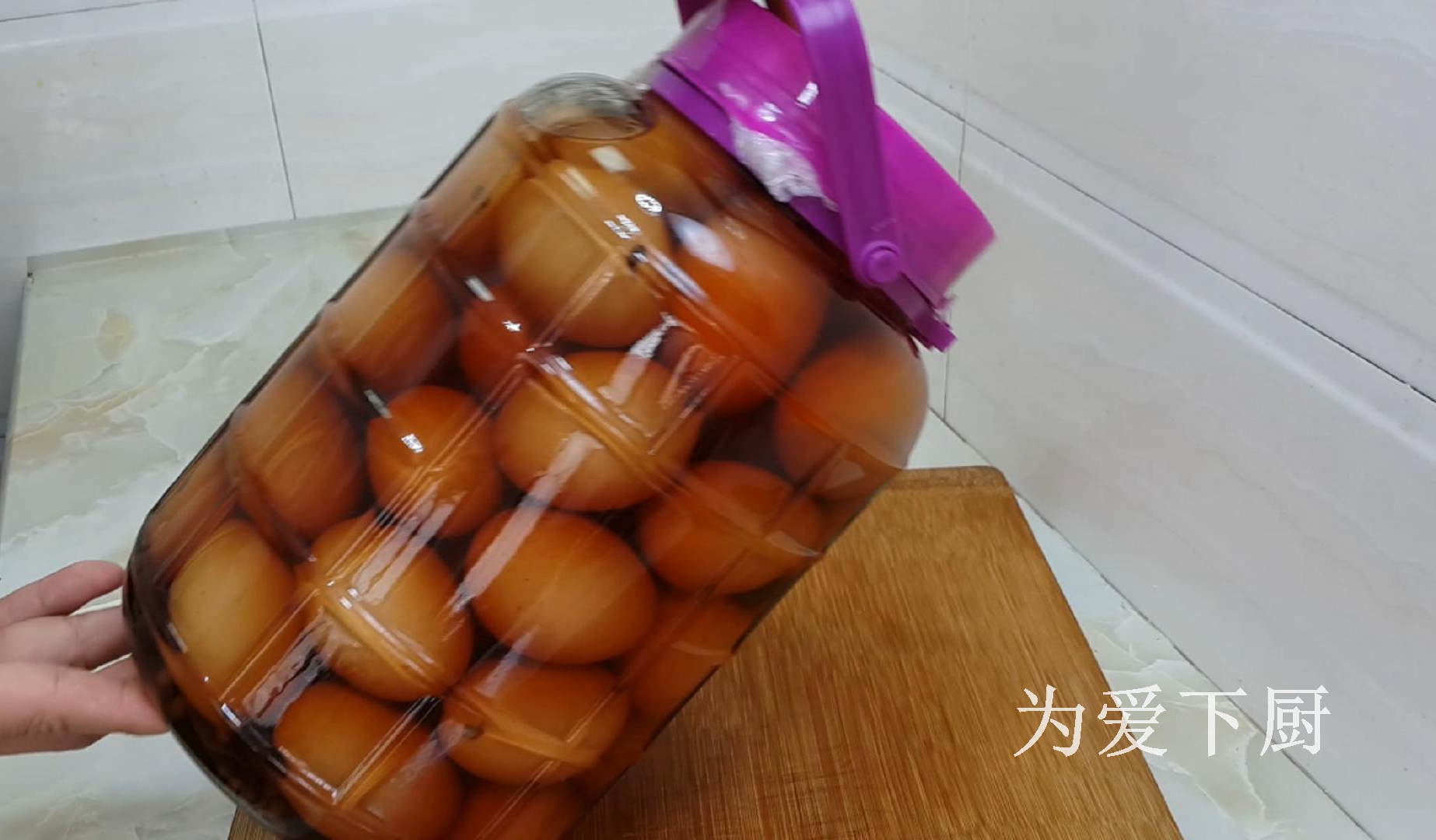 腌鸡蛋最正宗的做法,腌鸡蛋正宗腌法大全图解