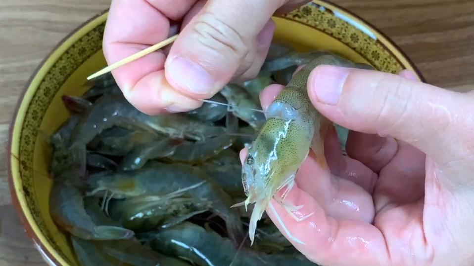 煮大虾加什么水煮,煮大虾用什么火煮最合适
