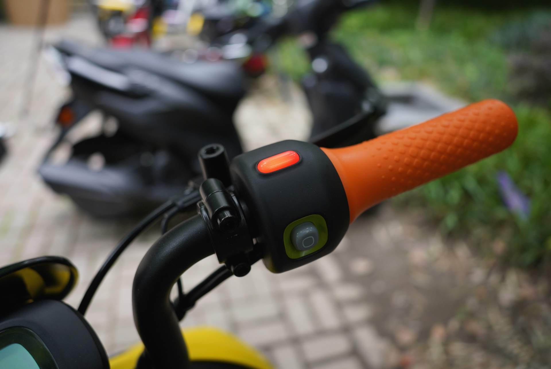 短途出行,电动自行车如何选,入手九号A40LineFriend有感