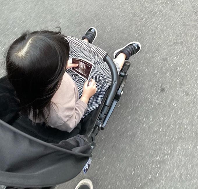 女歌手流产经历,痛心32岁女网红明星坠崖