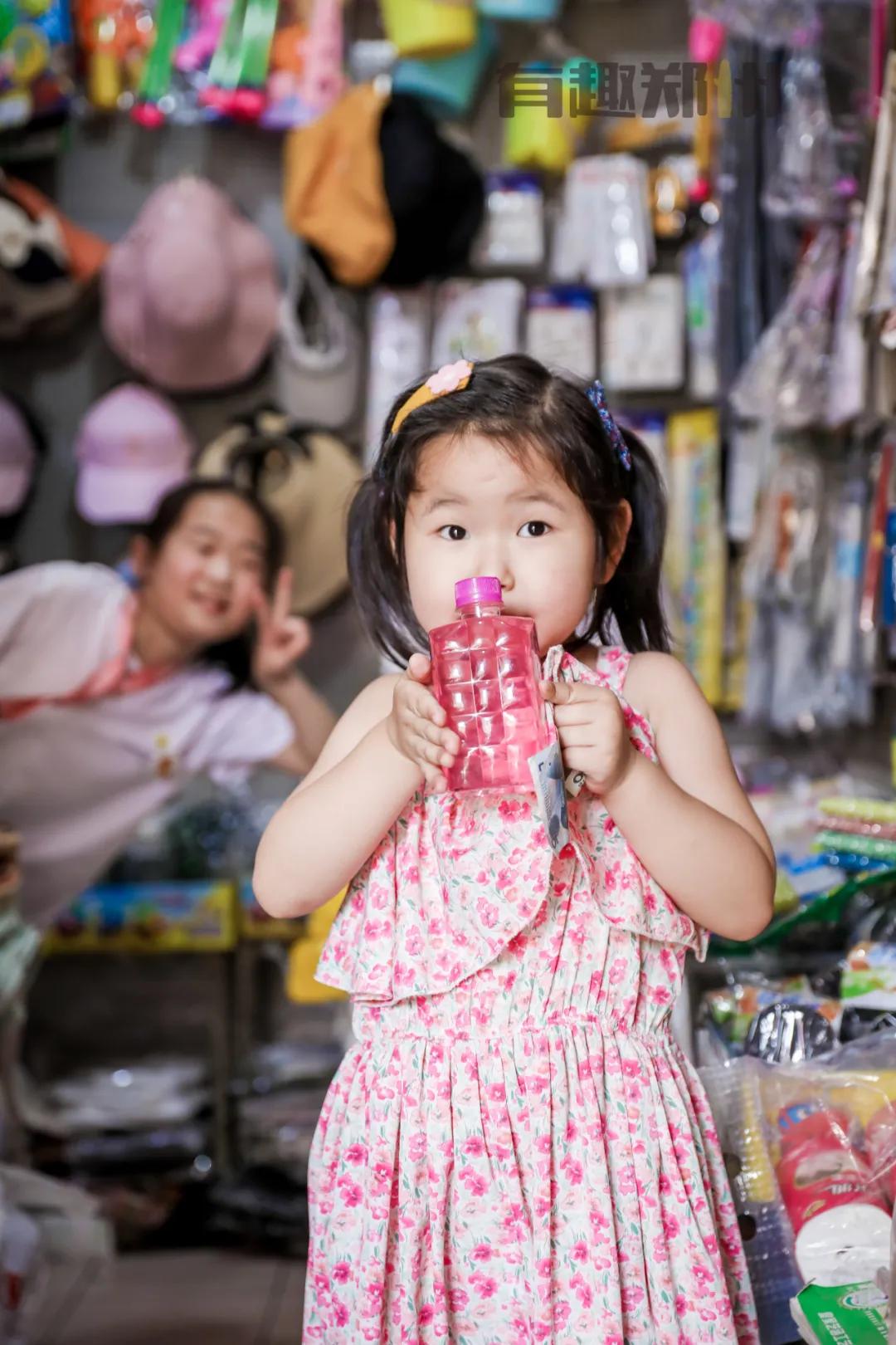 郑州最大的2元店,郑州8090怀旧餐厅