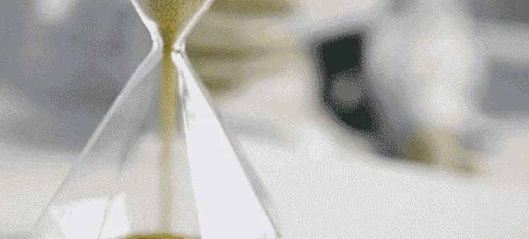 流量时代的明星访谈，不“吸睛”就“牺牲”？