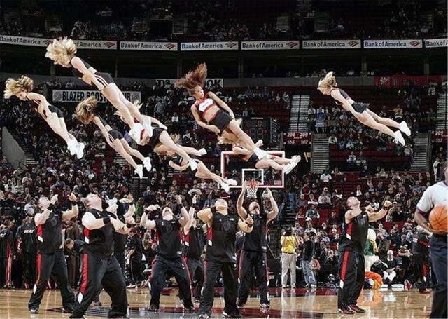 表面光鲜亮丽背后让人心酸,表面光鲜亮丽背后的心酸