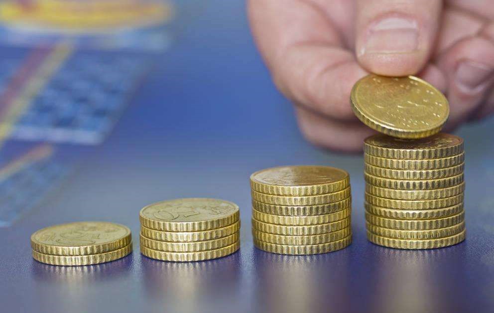 现在开个白酒专卖店怎样,开实体店卖白酒前景如何