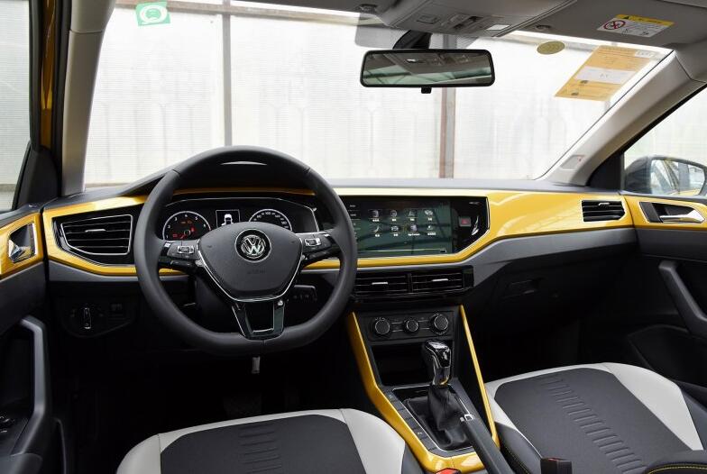 大众polo换代最新消息价格,新款polo曝光尺寸升级不输飞度