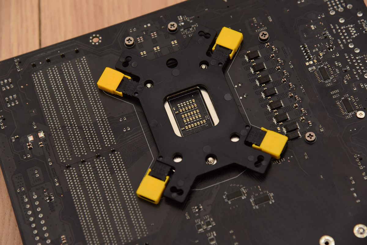 提升7700k单核性能,核显hd750和uhd750哪个好