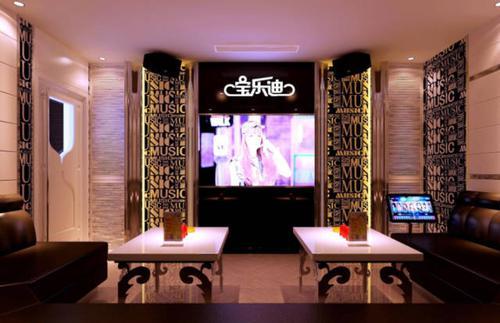 为什么有的ktv名字前面加量贩,ktv旁边的量贩是什么意思