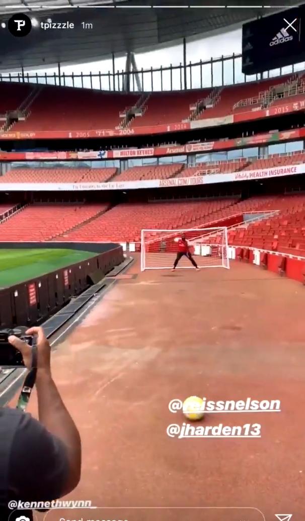 哈登压哨加盟勇士,火箭一哥哈登