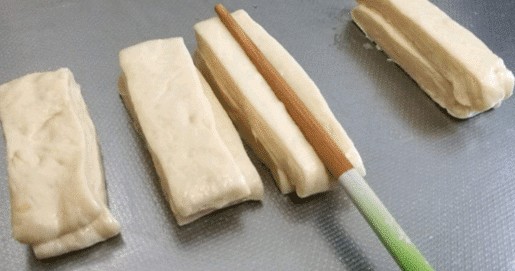 大油条小油条酥脆配方,油条最新吃法独家配方详细讲解