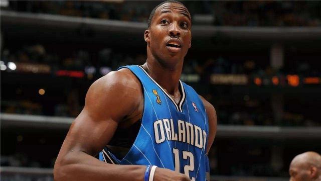 奥尼尔马龙总决赛视频,美媒评出的历史十大大前锋