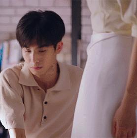 跟贺繁星学职场穿搭,贺繁星职场穿搭