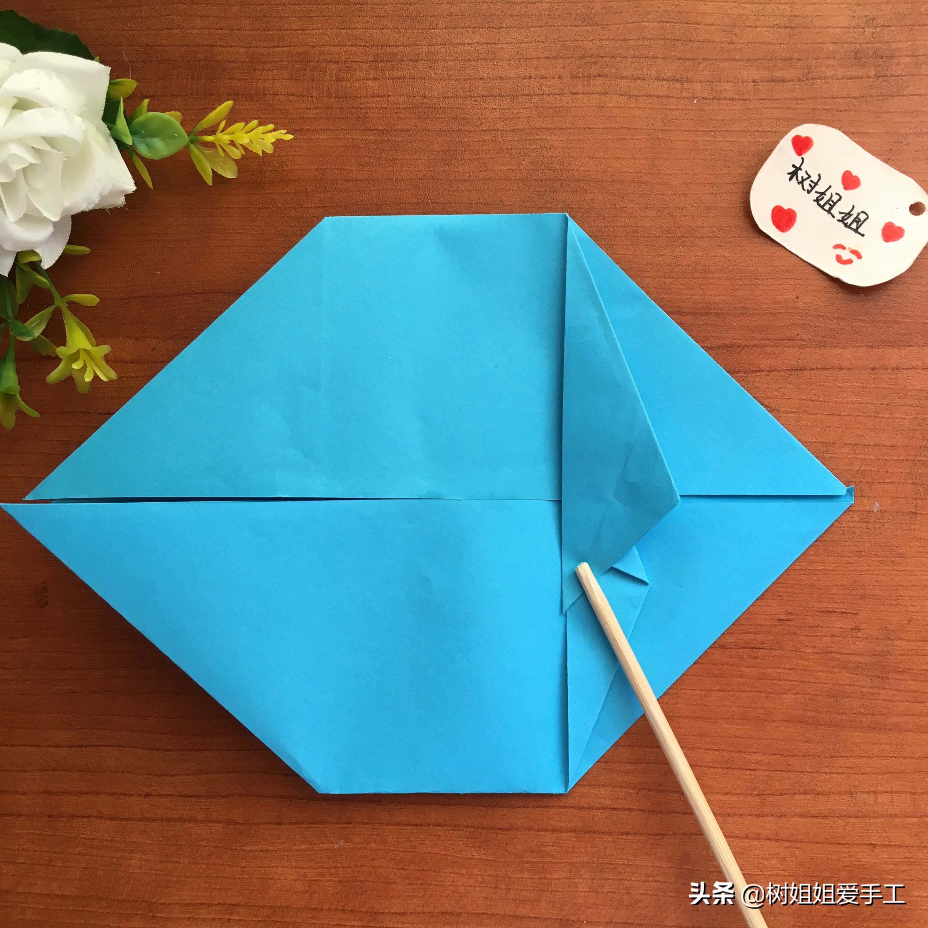 动物折纸：剑龙，一种巨大的草食性恐龙