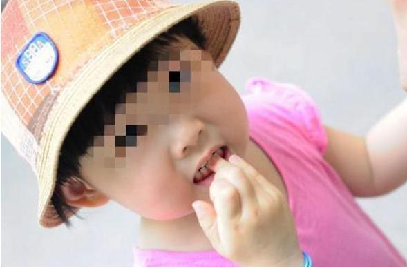 10岁怎么改掉孩子咬指甲的毛病,孩子老是咬指甲是心理问题吗