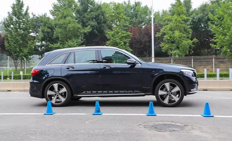 不足4秒就能破百的suv,不到7秒破百