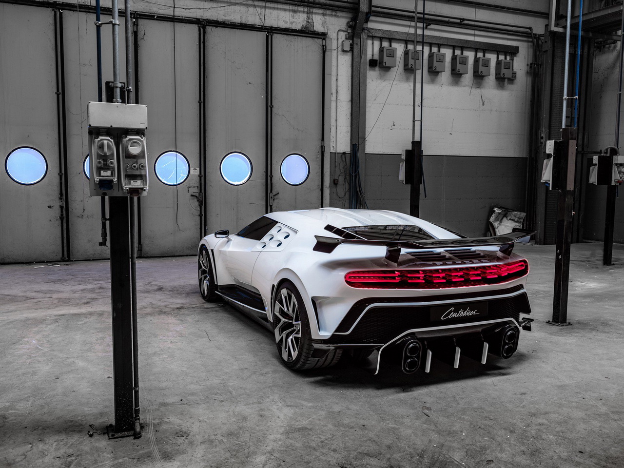 极具收藏价值全球限量10台1600psCentodieci正式亮相