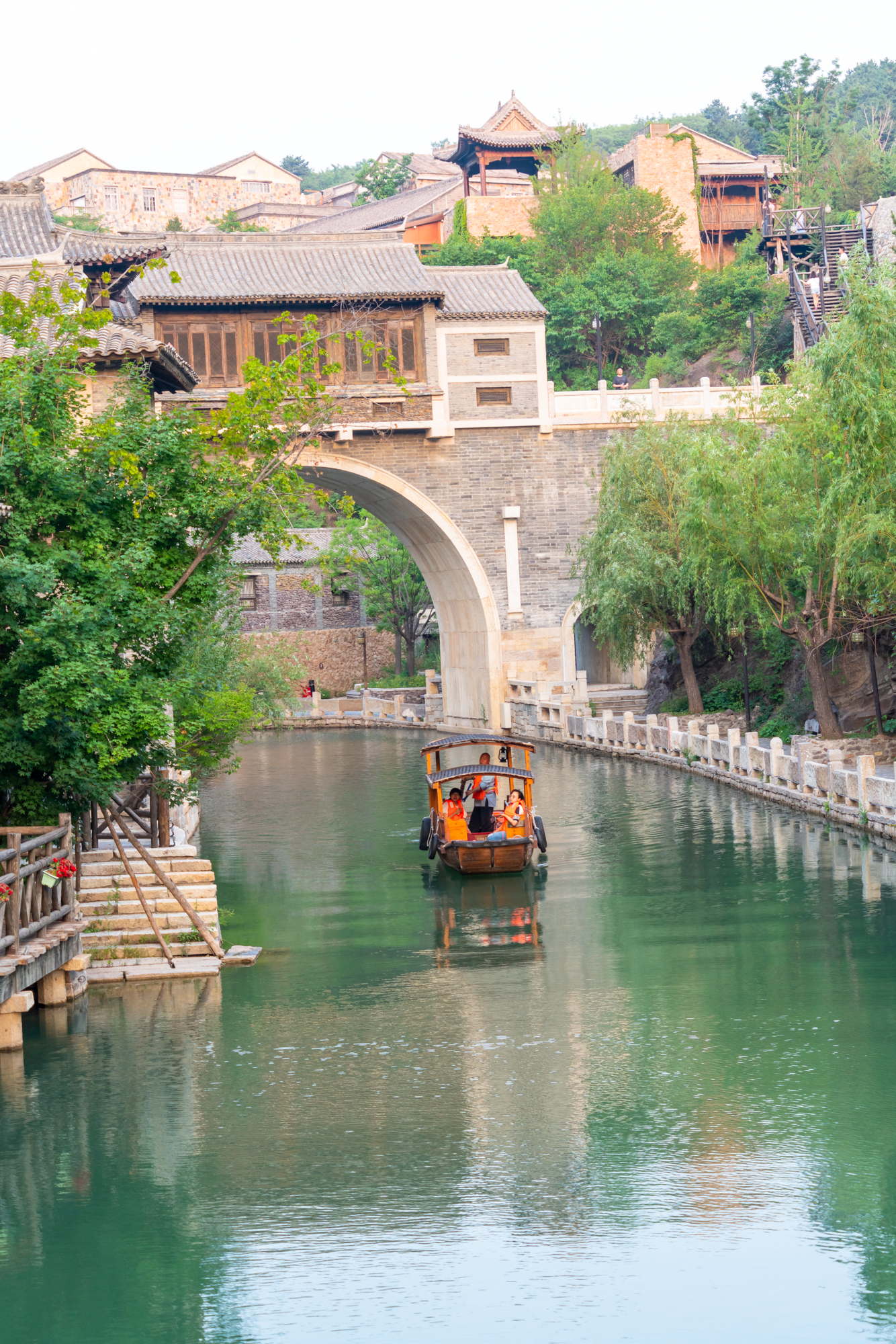 司马台长城的壮观雄奇+北方人的梦里水乡，都在这座京郊水镇了