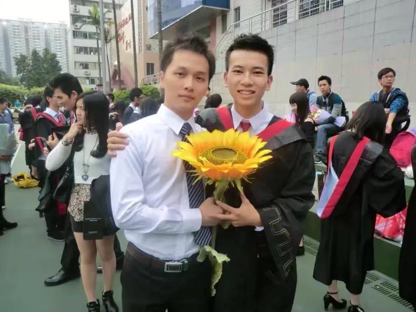 来深圳从月薪3200的行政前台到月入2W的销售冠军，浅谈个人经验