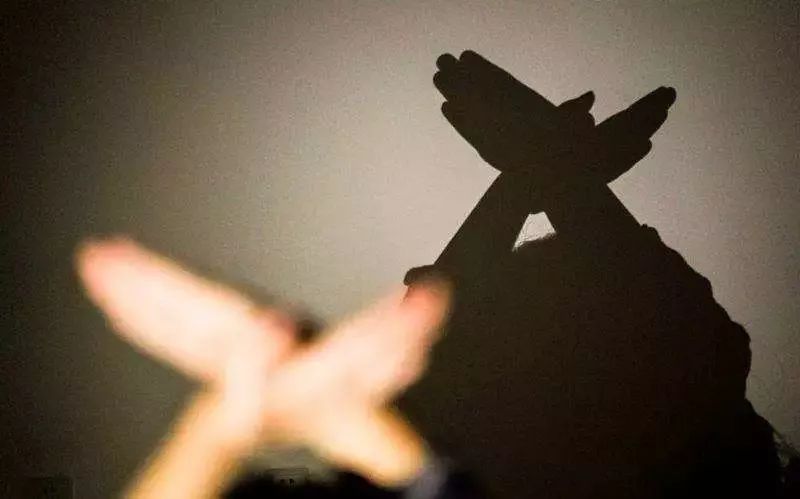 适合在家玩的亲子游戏12岁以上,11个适合宅家带娃的亲子游戏