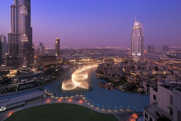 传说中的迪拜帆船酒店尽收眼底,迪拜游玩全攻略
