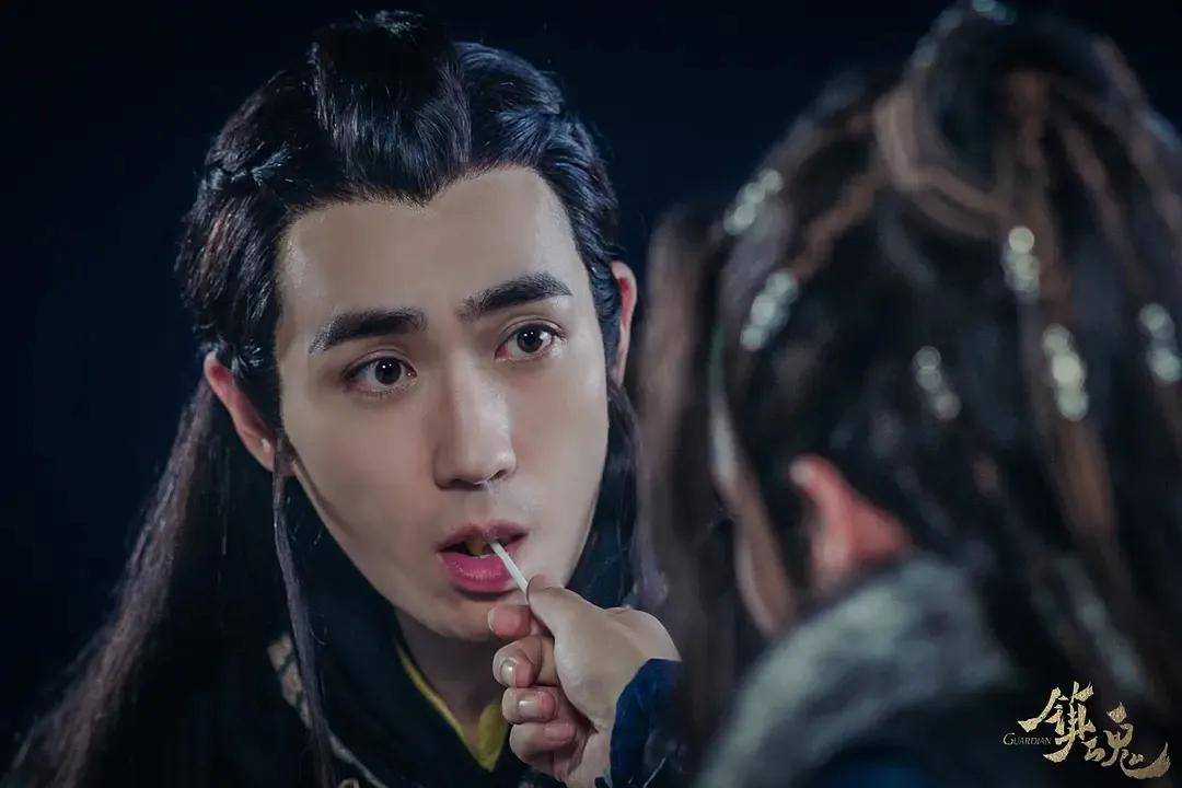 叛逆者朱一龙挺身而出,叛逆者朱一龙为朱珠出头是哪一集