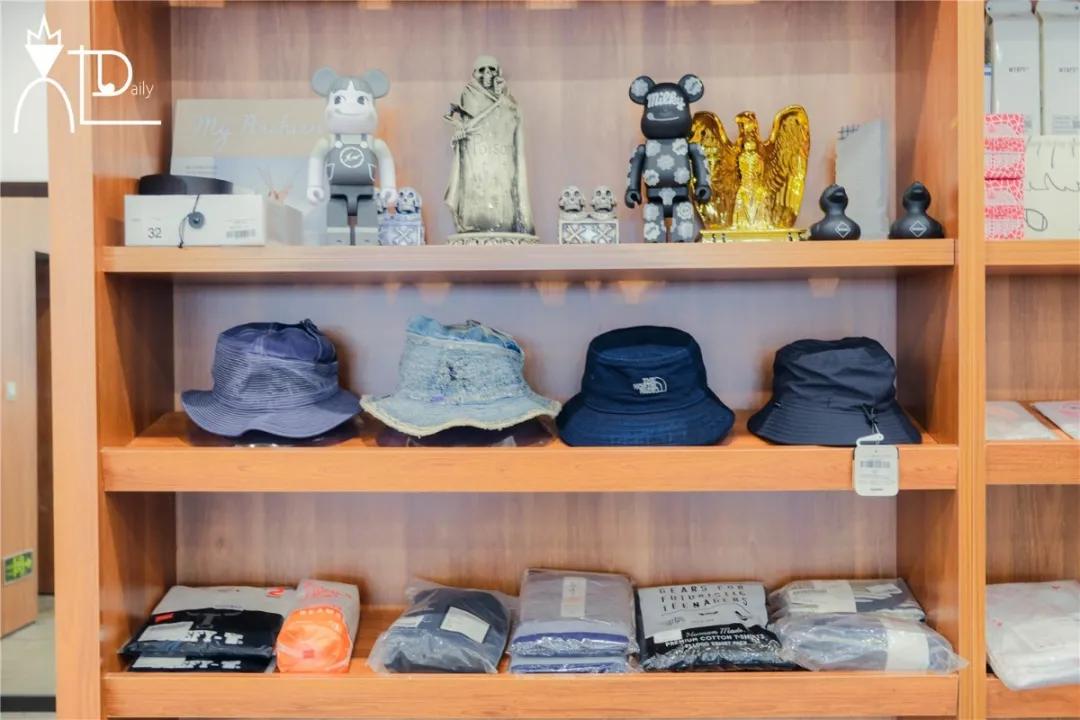 青岛品牌买手店,青岛买手店设计师