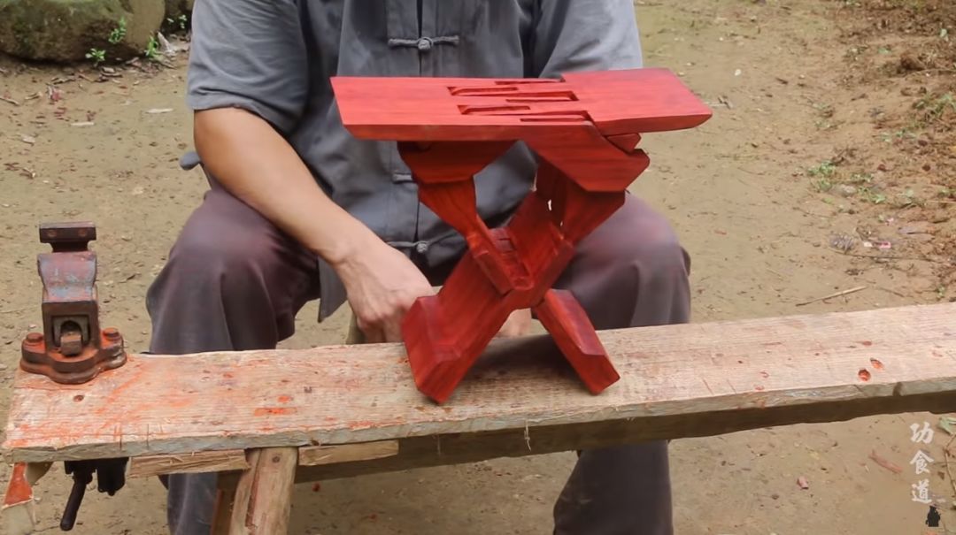 中国老大爷玩短视频，国外获60万粉丝，老外惊呼：这是什么Chinese功夫？