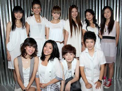 郁可唯被甩荧光棒,36岁的郁可唯