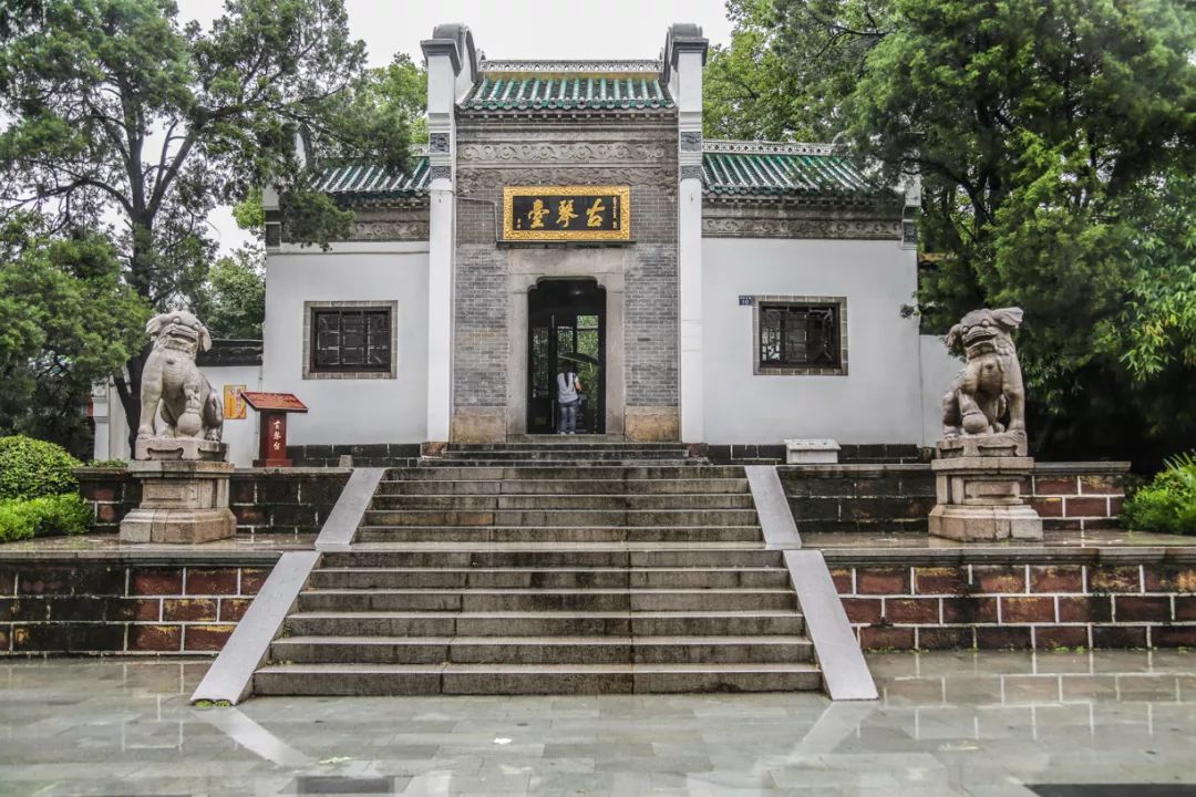 武汉11月打卡景点和网红地,武汉50个值得打卡的地方