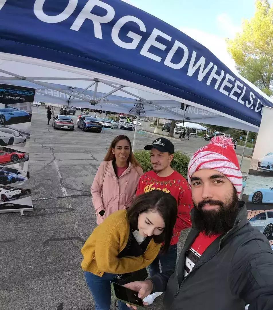 「给孩子一件玩具」305FORGED参加美国“Winterdrive”慈善聚会