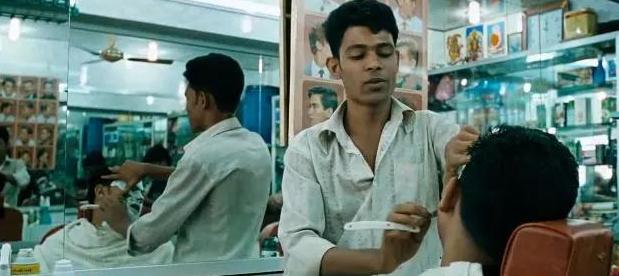 8元出*身卖**体,一天接40客人…纪录片揭底层*女妓***身卖**血泪