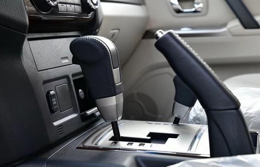 帕杰罗养车费用明细,三菱帕杰罗车主真实感受