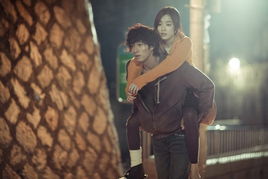 48岁古巨基喜得贵子上热搜：不论多晚，我都希望你嫁给爱情！