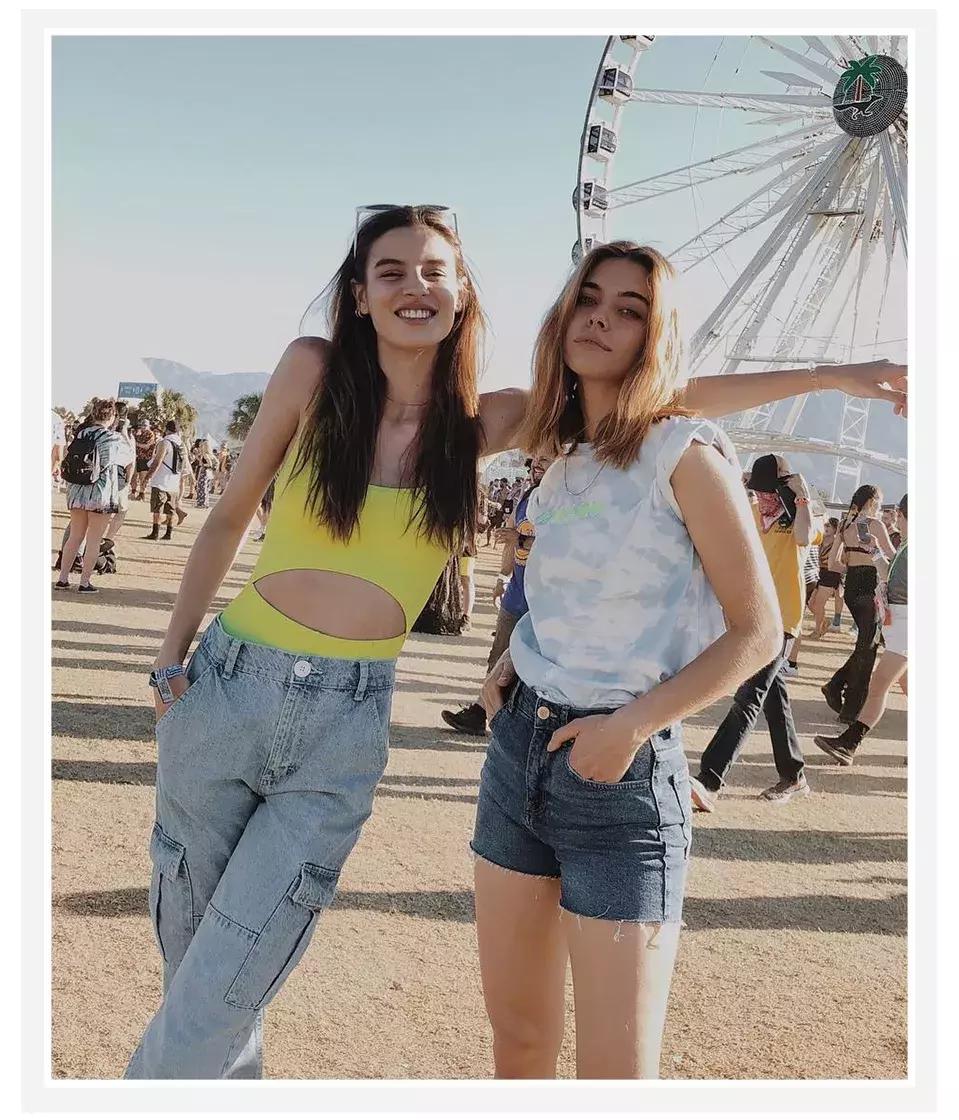 zara夏季新款开口设计短t恤,zara上新型t恤