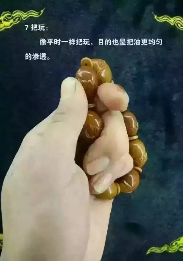 橄榄核雕盘玩怎么不开裂,十年的橄榄核雕还有开裂的吗