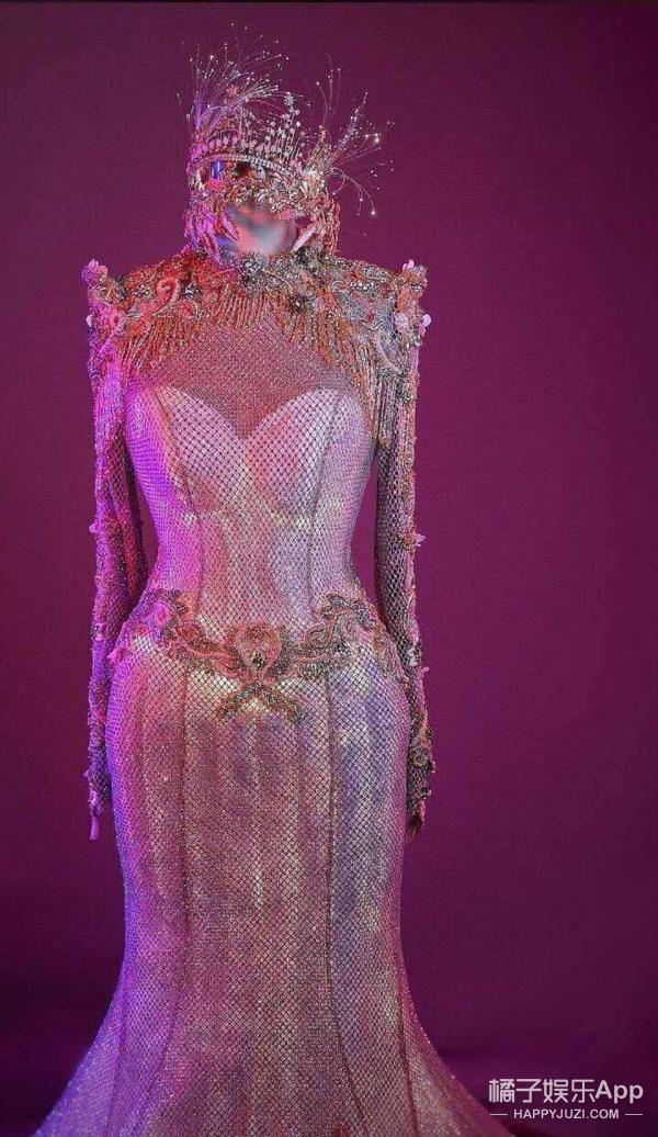 金鹰开幕式谭松韵宋茜,宋茜金鹰造型被嘲土肥圆