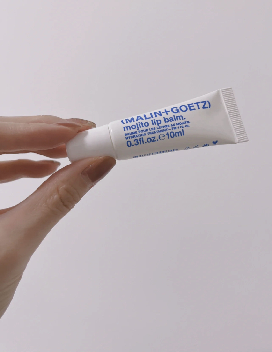 淡唇纹平价唇膏测评,淡唇色的润唇膏推荐