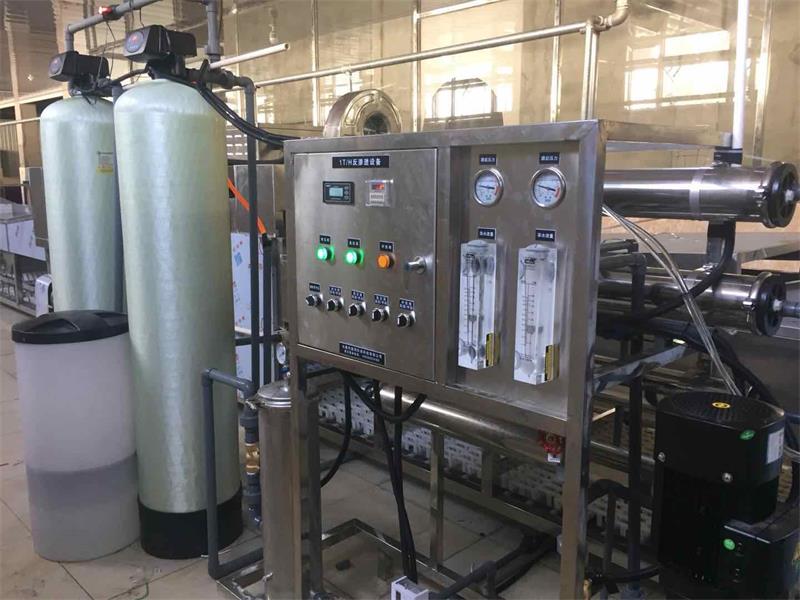 软化水处理设备控制系统,小型锅炉软化水处理设备选型说明