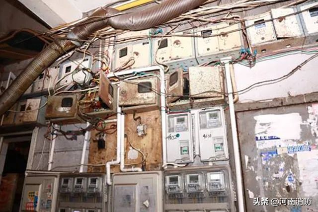 线路老化引发火灾如何查找起火点,线路老化起火原因分析