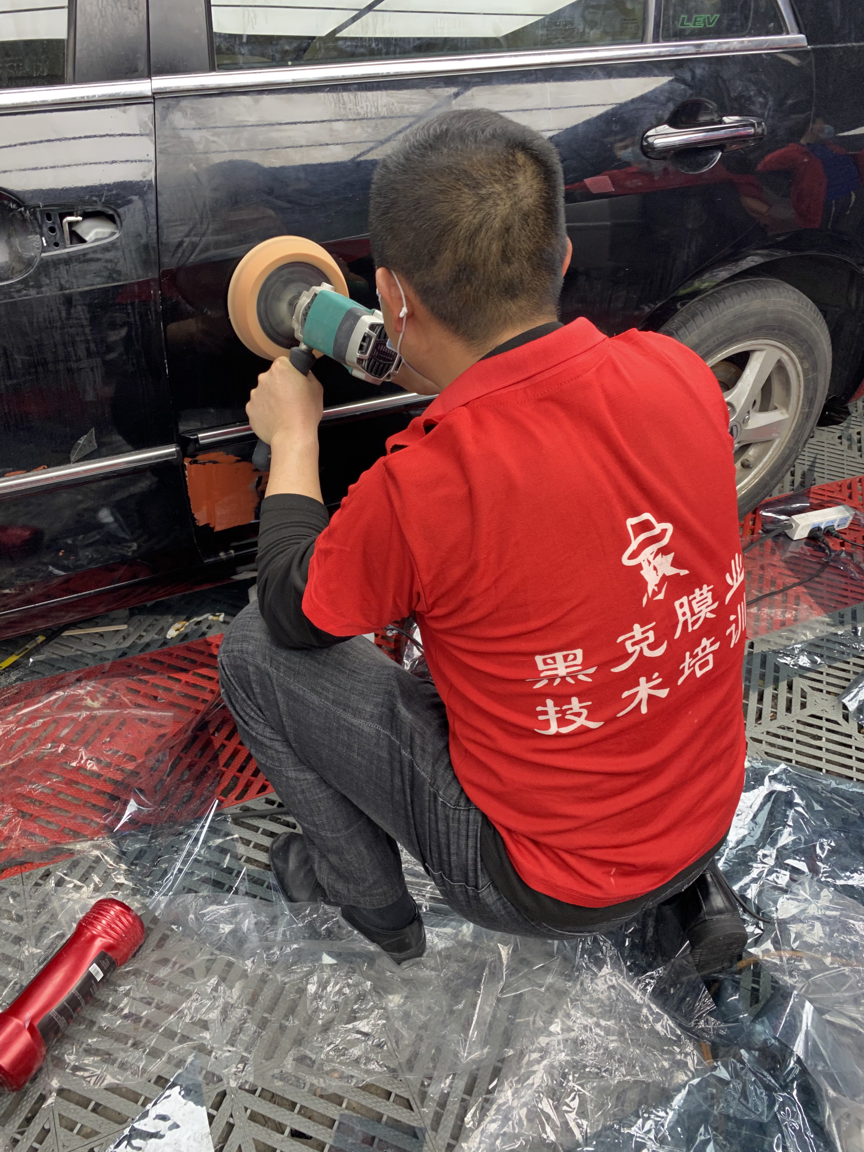 新手如何使用汽车抛光机,水泥抛光机的正确使用方法