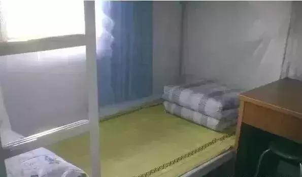 深圳前十中学宿舍,深圳四大高中宿舍图