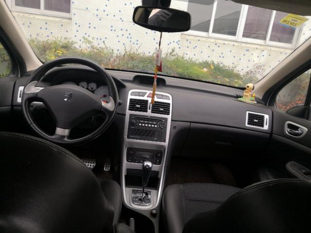 标致307两厢自动1.6驾驶感受,307原地烧胎