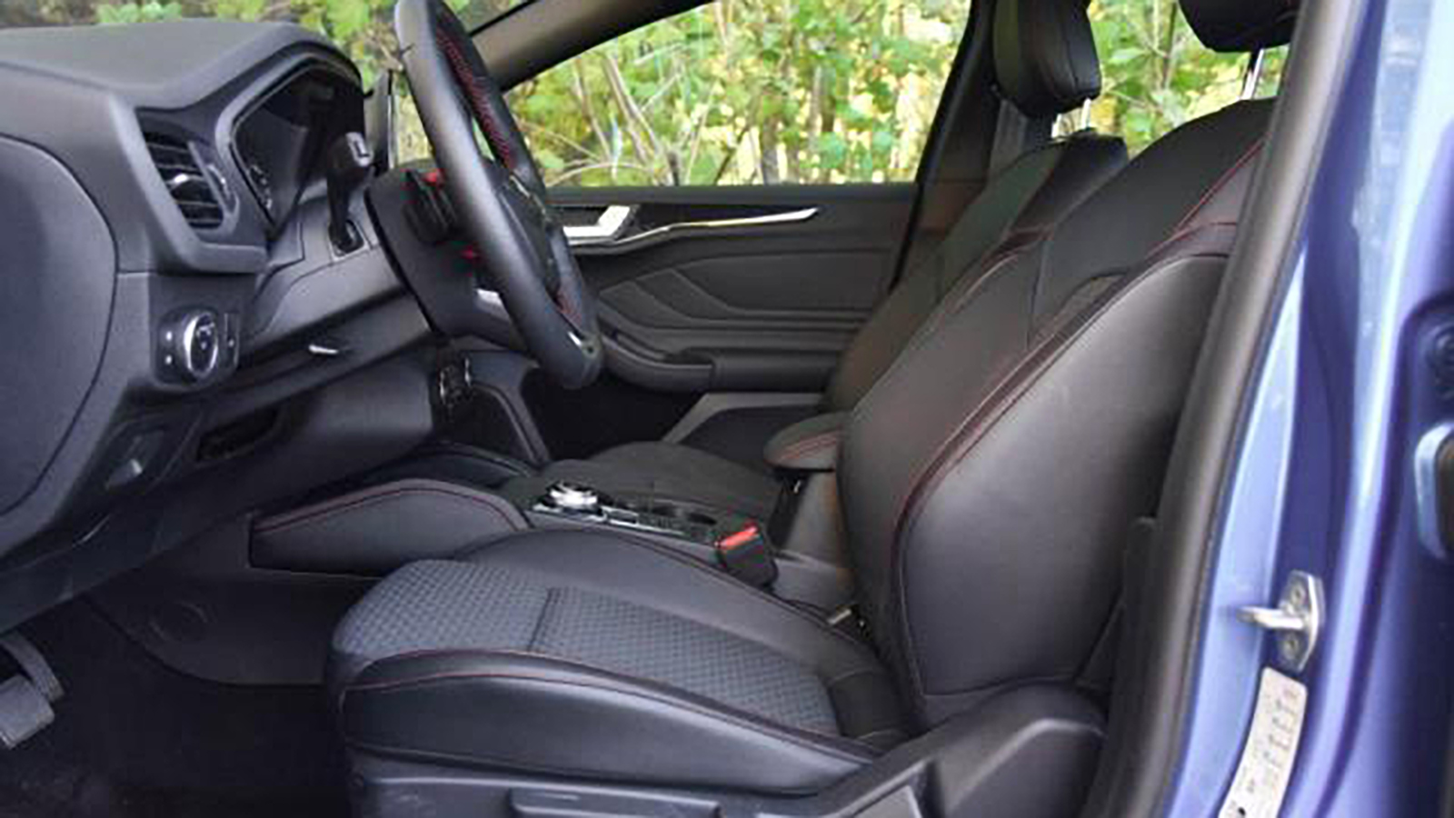 1.5t福克斯运动版对标车型,1.5t配爱信8at真的好吗