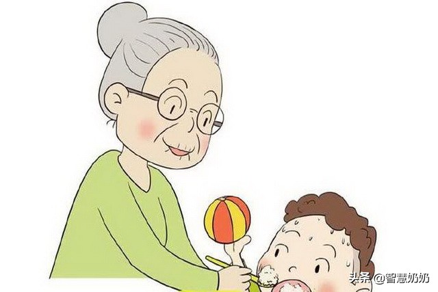 婆婆老是喂孩子吃东西怎么办,婆婆老是给宝宝吃零食怎么办