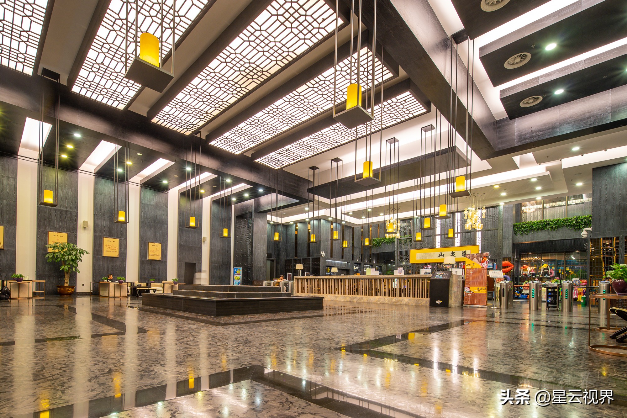 抚顺市热高温泉养生世界,想泡天然温泉